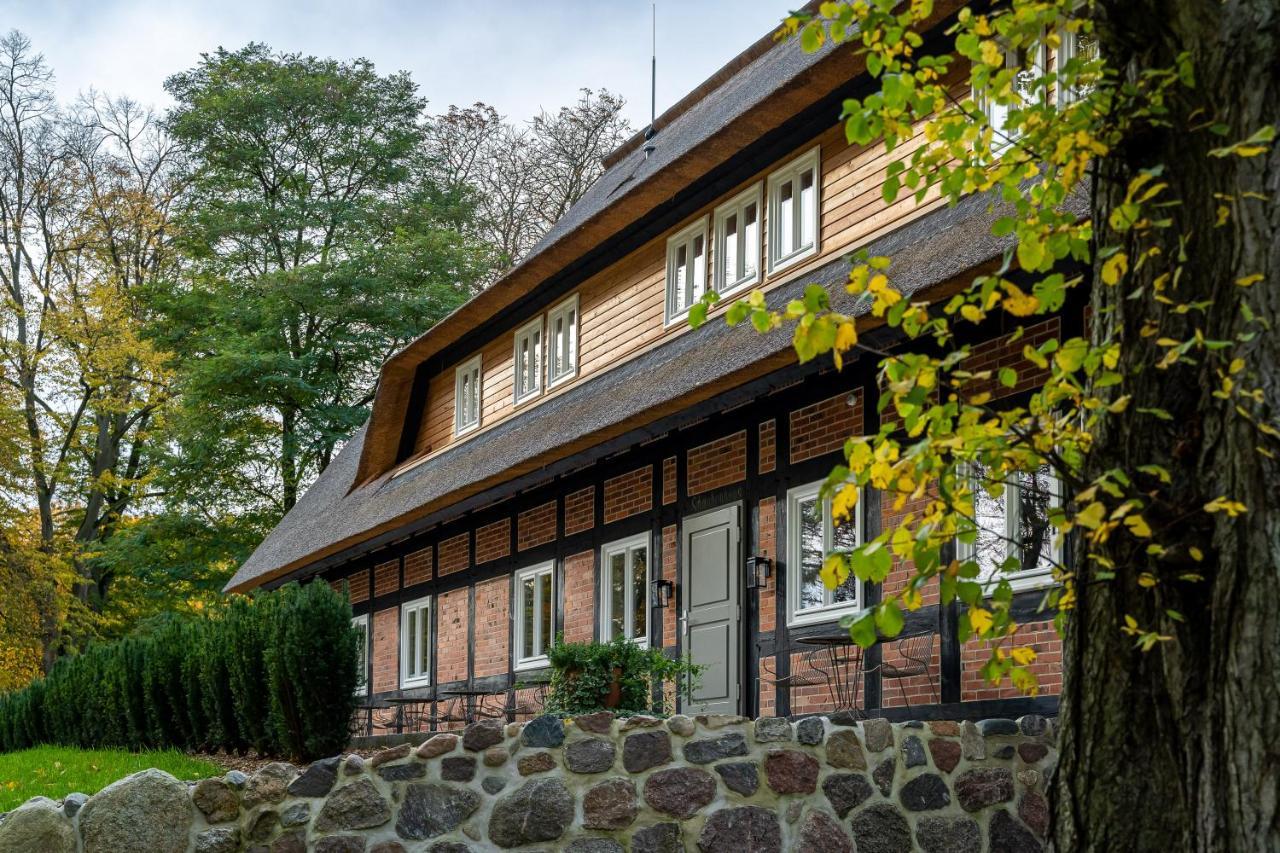 Park Am See X Nattika Ayurveda, Hotel Health Spirit Penzlin エクステリア 写真